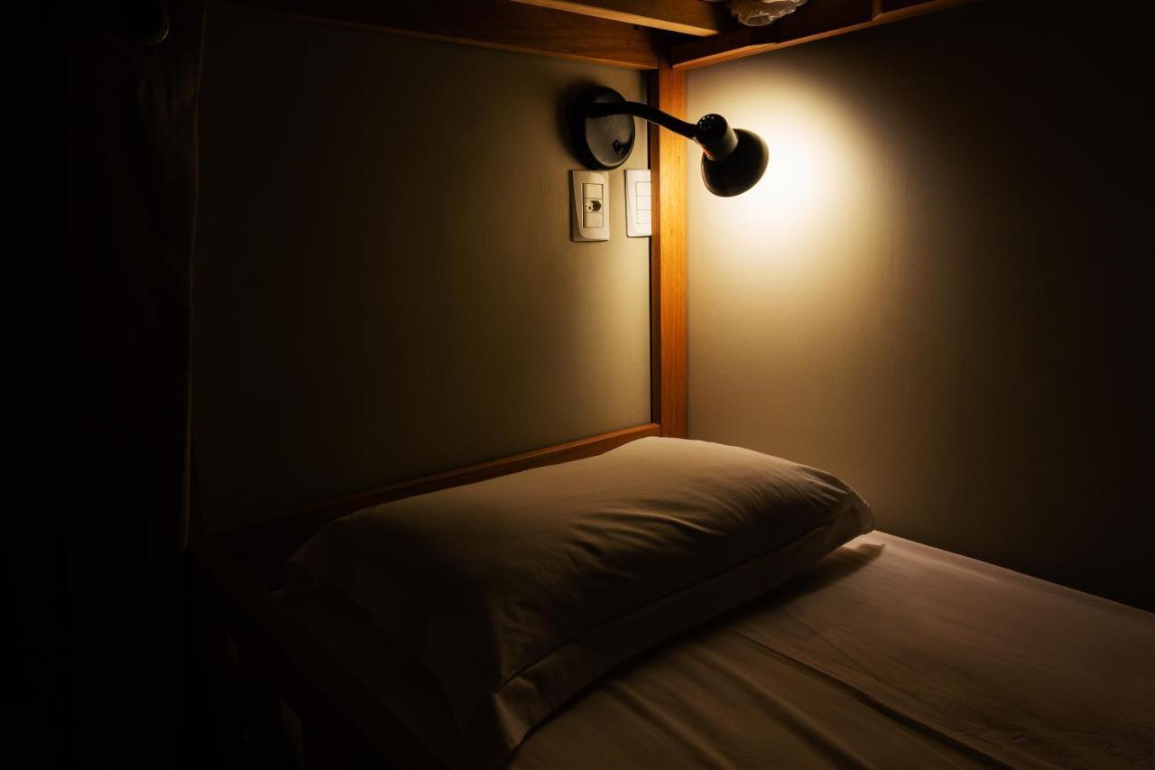 Hello Hostel Грамаду Экстерьер фото
